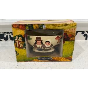 Publix Thanks Given Gravy Boat Includes One Matching Tray Beige Color USA Seller